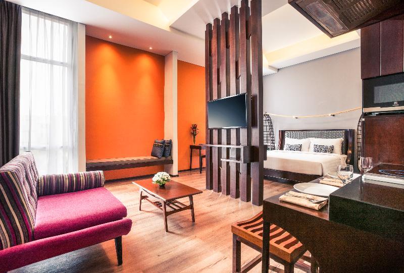 Mercure Surabaya Exterior foto